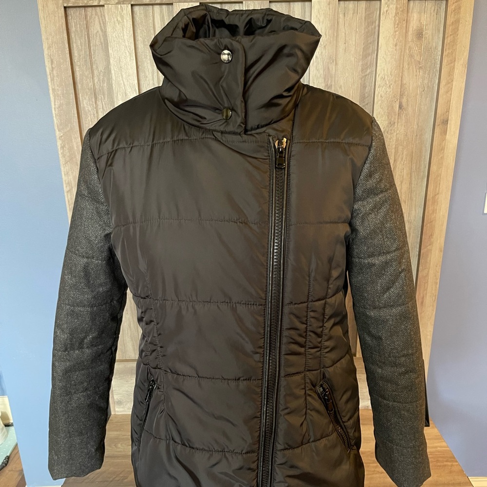 Mossimo quilted jacket with tweed print sleeves size large